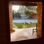 Lastias Konukevi 4*