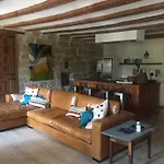 Lastias Konukevi 4*