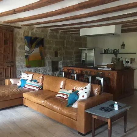 Lastias Pensionat 4*