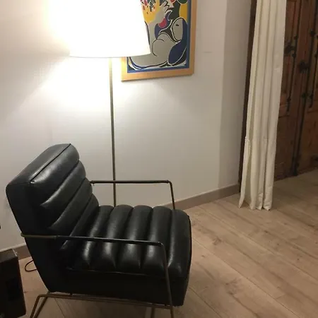 Pensión Lastias *