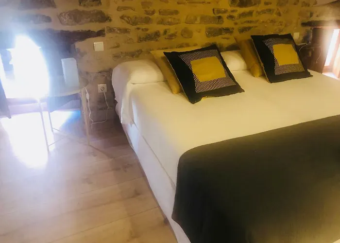 בית הארחה Lastias ולדרוברס